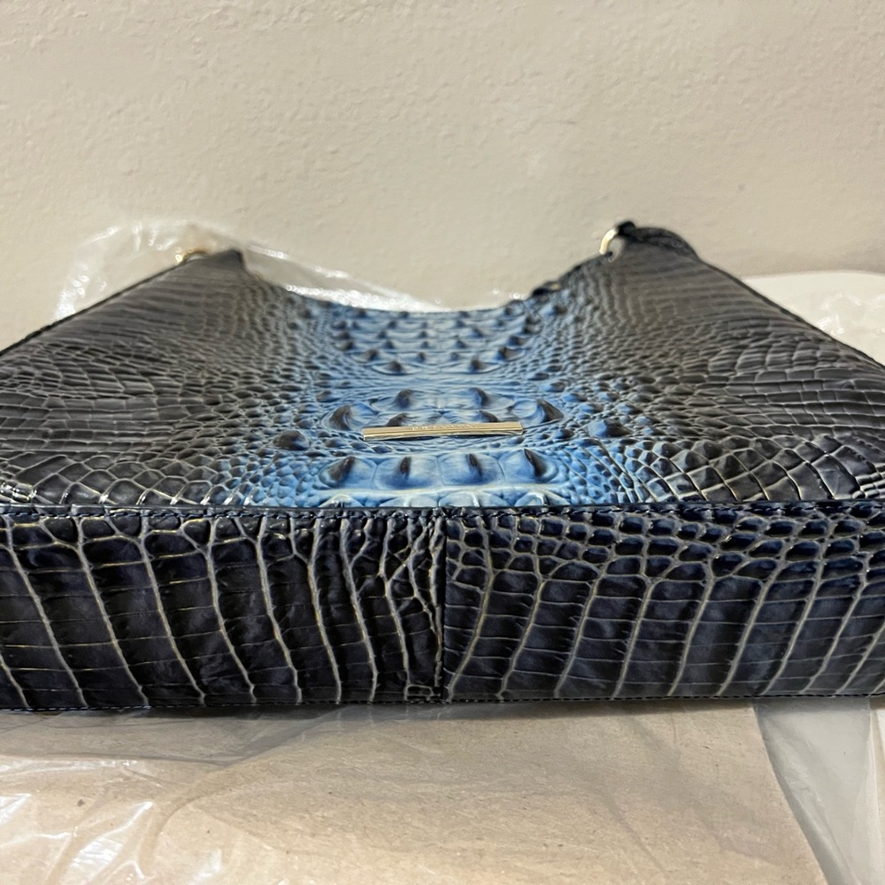NWOT Brahmin Blue and Cream Women's Bag - Picture 6 of 9